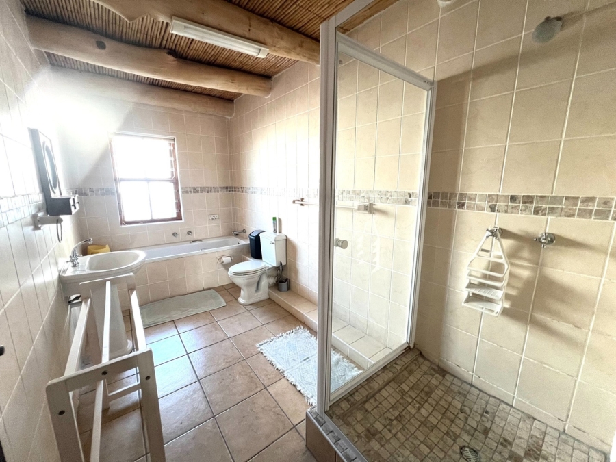 4 Bedroom Property for Sale in Jacobsbaai Western Cape